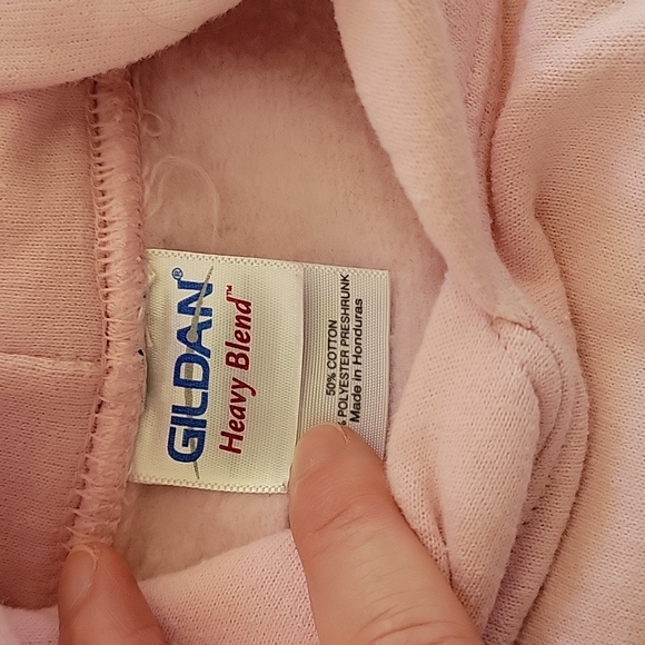 2 Girls Gildan Sweatshirts Knotts Berry Farm and one Solid Color - Picture 6 of 11